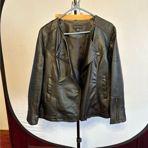 Signature Studio Black Leather Jacket